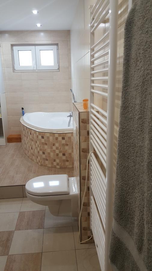 Apartmany Za Sakurou Hodonín Exterior foto
